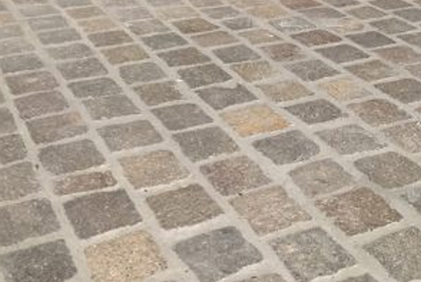 PORPHYRY COBBLE LOOSE 20-40mm